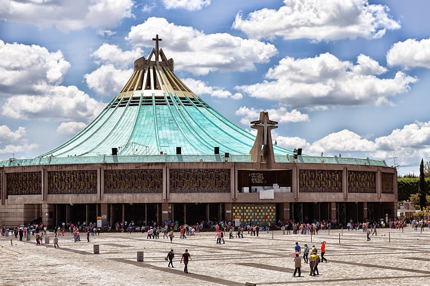 BASILICA DE GUADALUPE MEXICO